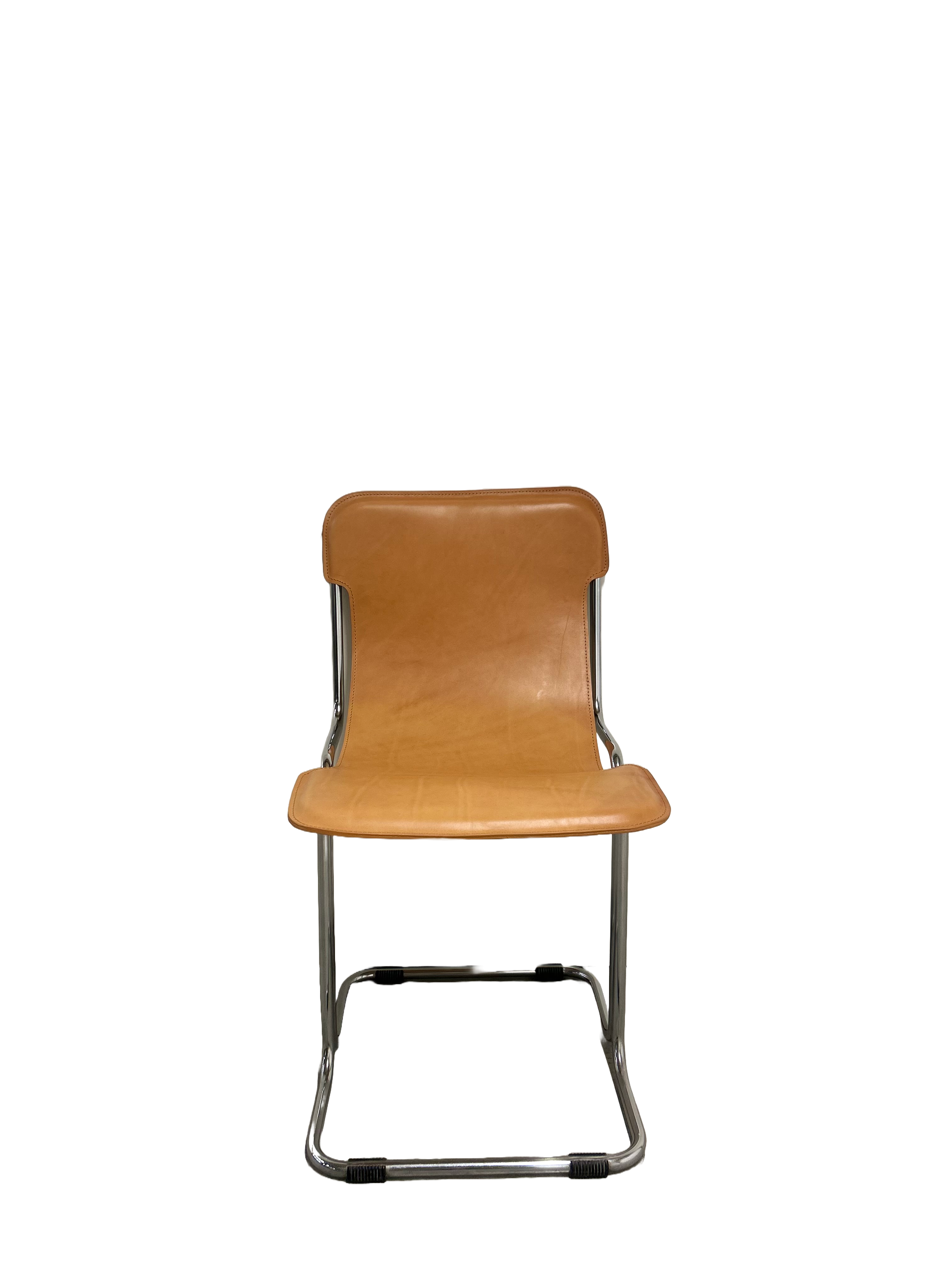 sedia in cuoio naturale